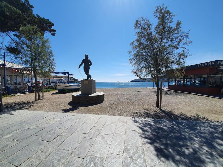 Espectacular Planta Baja Con Terraza Y Parking A 5 Min De La Playa Cadaqués Exterior foto