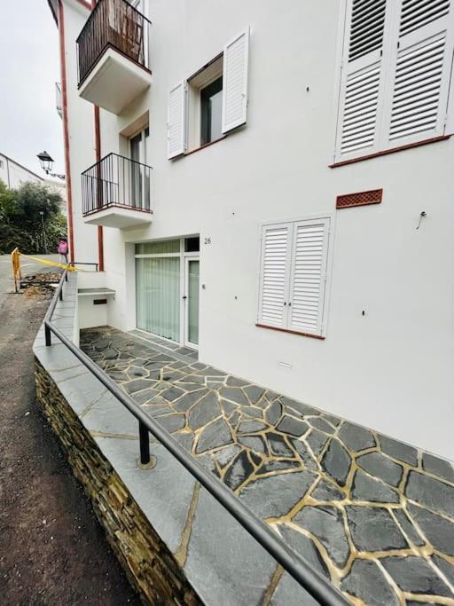 Espectacular Planta Baja Con Terraza Y Parking A 5 Min De La Playa Cadaqués Exterior foto