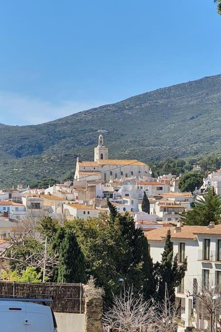 Espectacular Planta Baja Con Terraza Y Parking A 5 Min De La Playa Cadaqués Exterior foto